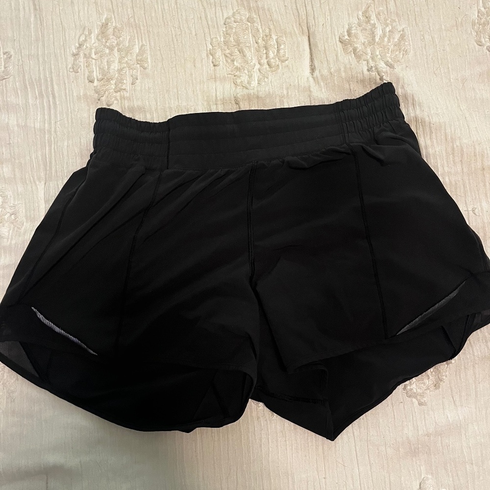 Lululemon hotty hot high rise shorts